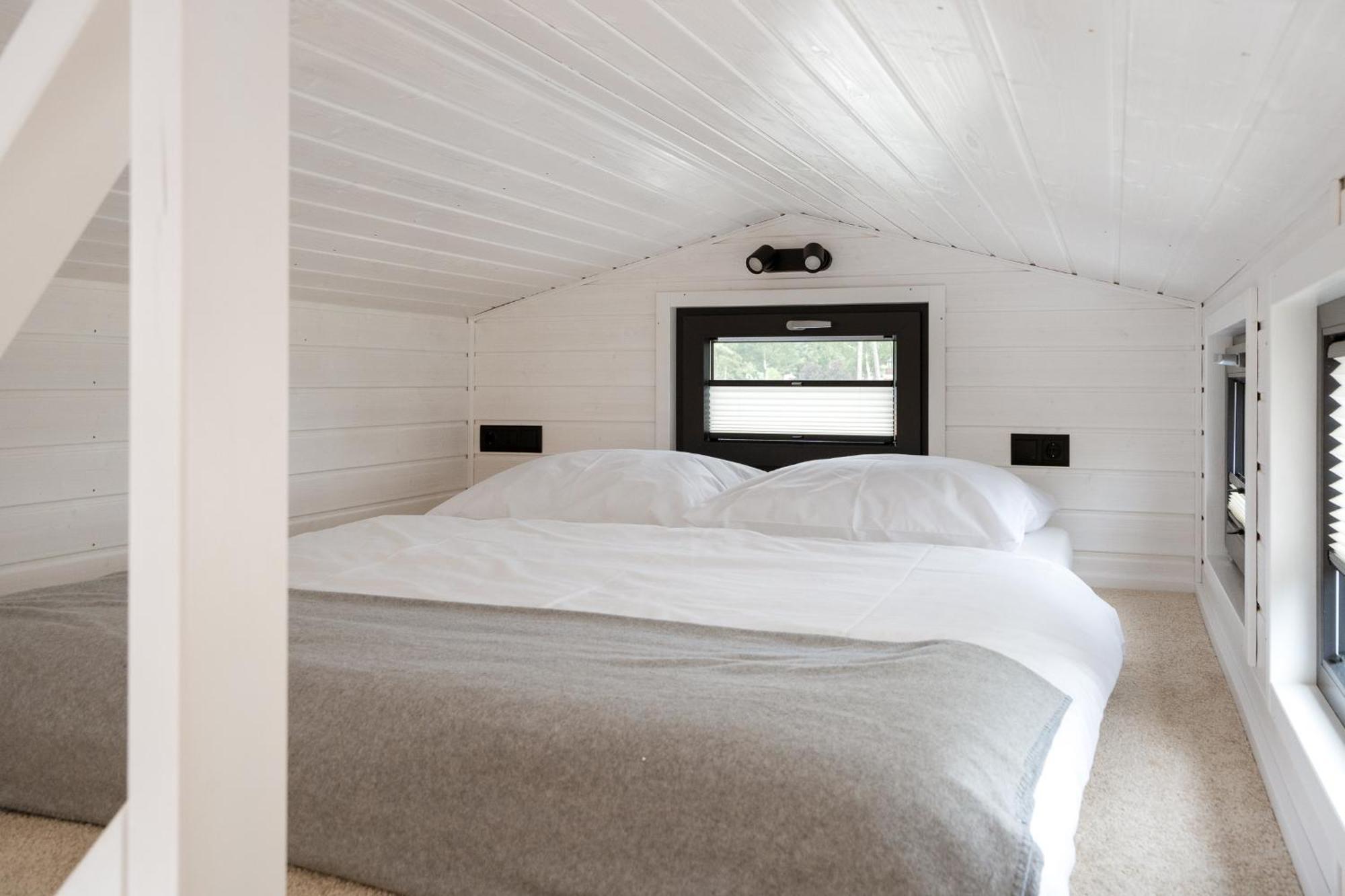Staymoovers - Tinyhouse Zator Eksteriør bilde
