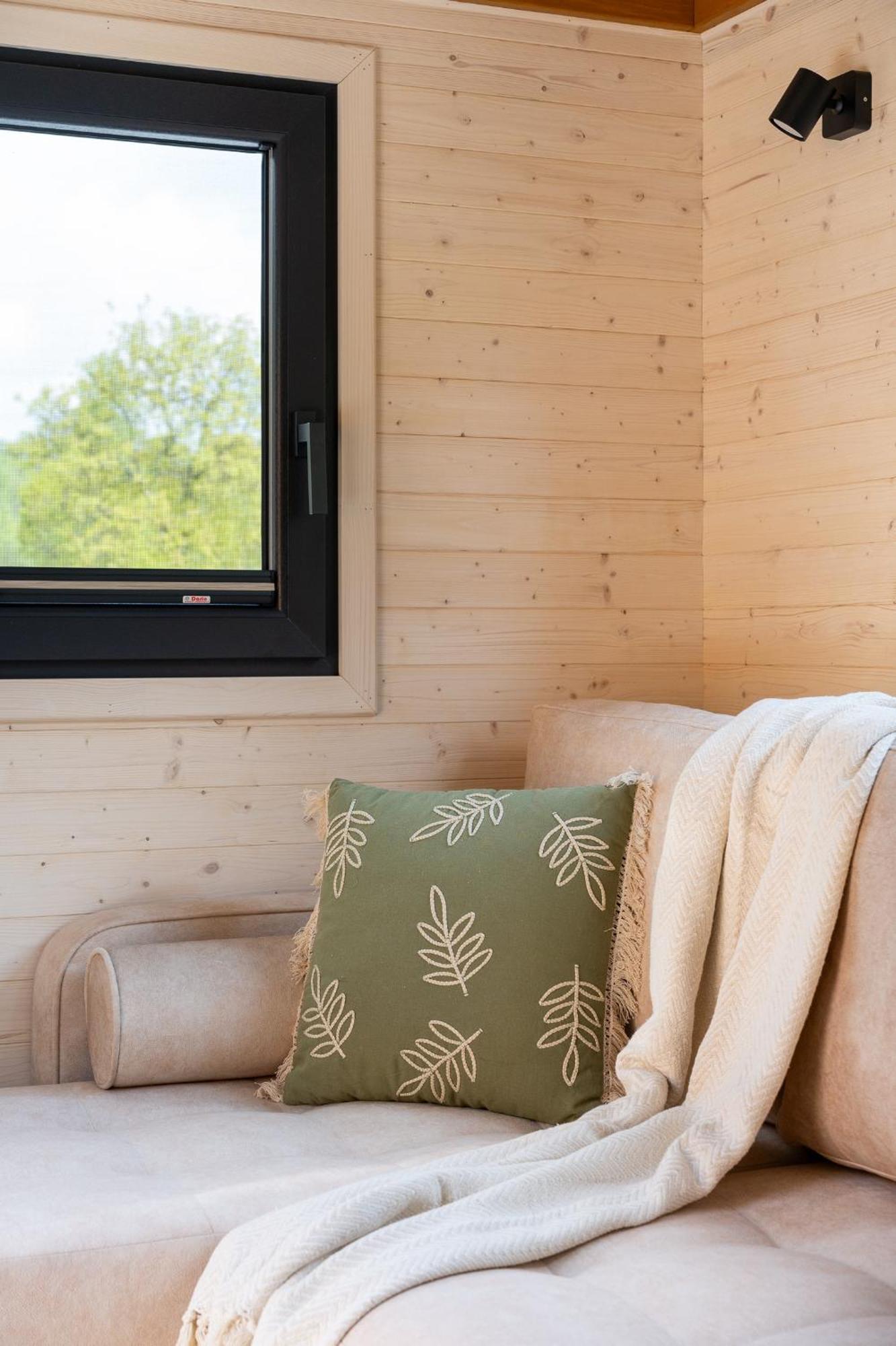 Staymoovers - Tinyhouse Zator Eksteriør bilde