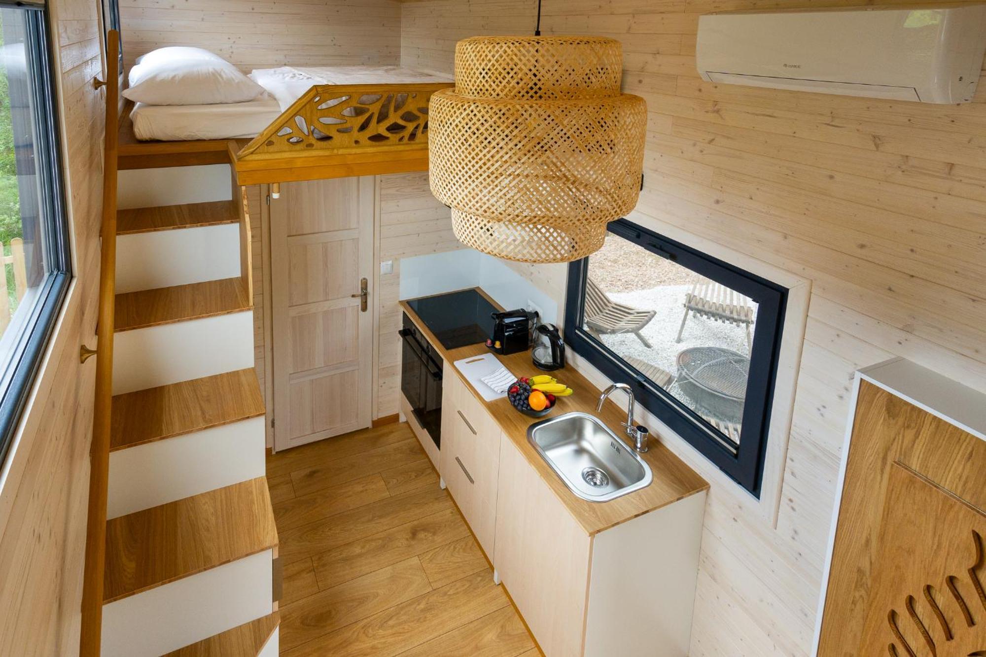 Staymoovers - Tinyhouse Zator Eksteriør bilde