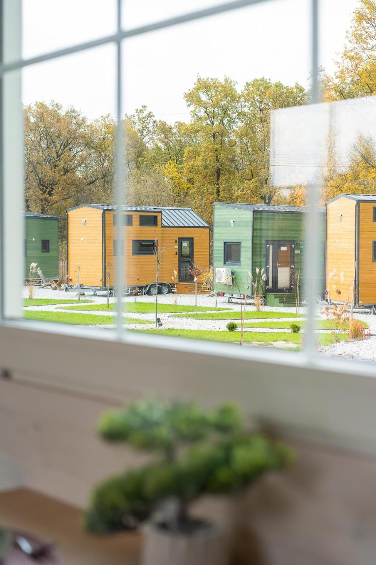 Staymoovers - Tinyhouse Zator Eksteriør bilde